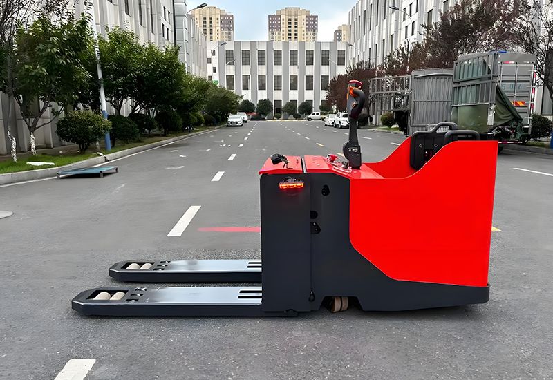 Material Handling Vehicles – Reliable Lithium Power for Efficient Operations