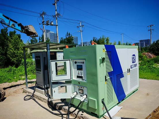 Field deployment with construction equipment and charging infrastructure..jpg